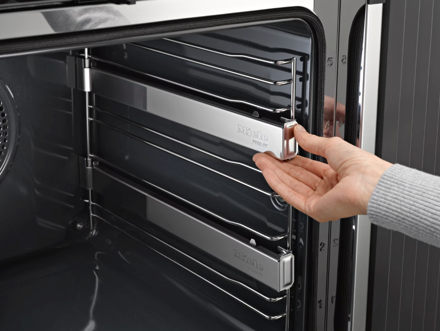Miele H7364 BP Stainless steel/Clean Steel