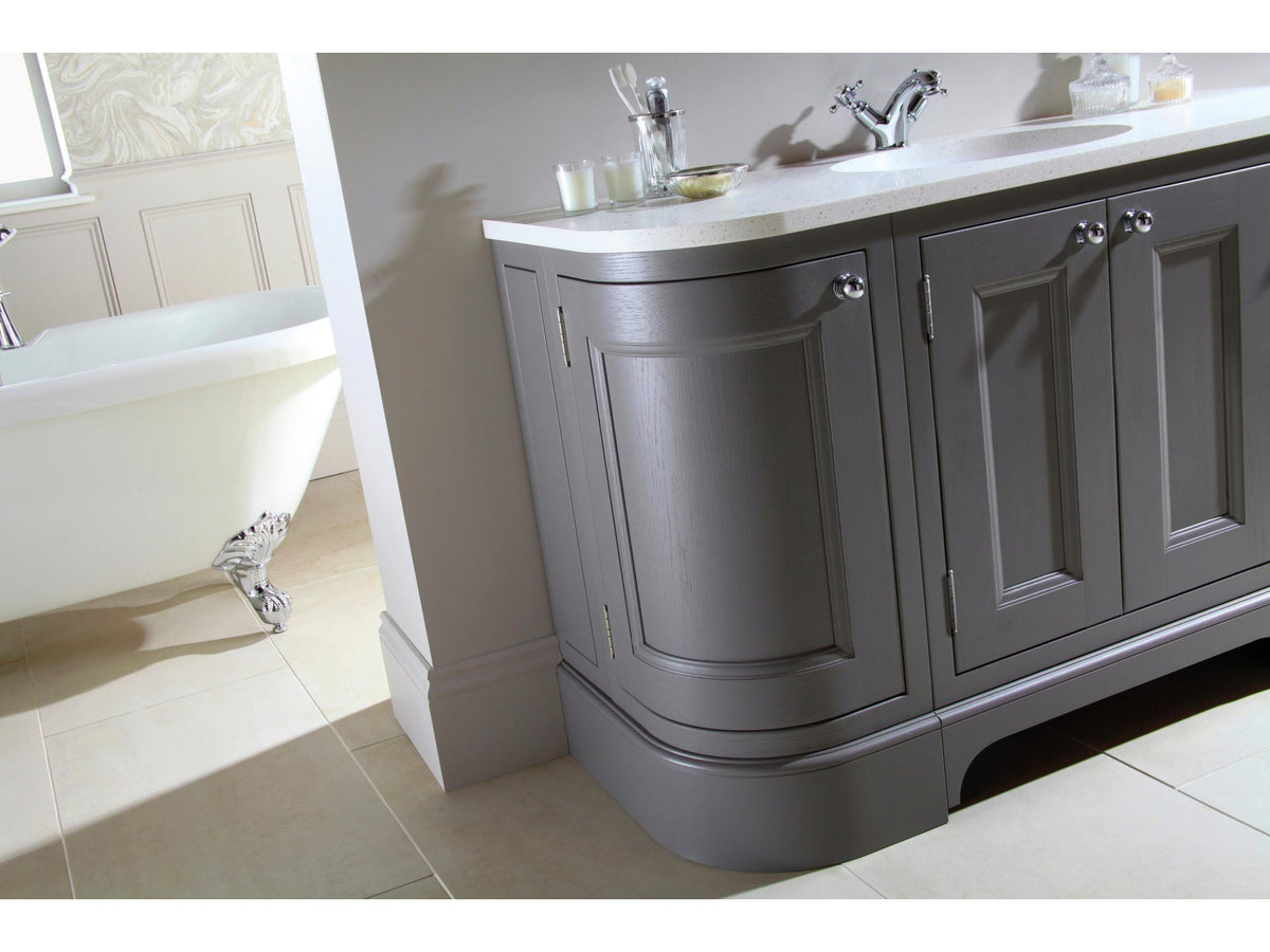 Burbidge Tetbury Curved bathroom furniture