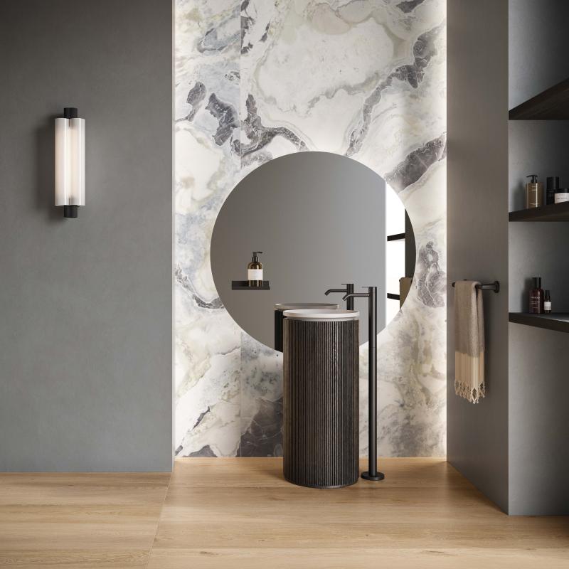 Flaviker Supreme Hedonism Dover White Soft 3D 120x280 with Four Seasons Honey 26x200 installation