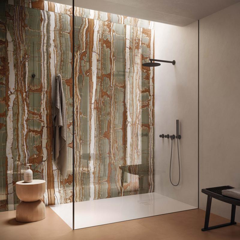 Flaviker Supreme Hedonism Onice Fantastico Lux 3D 120x280 with Palette Milk and Mou installation