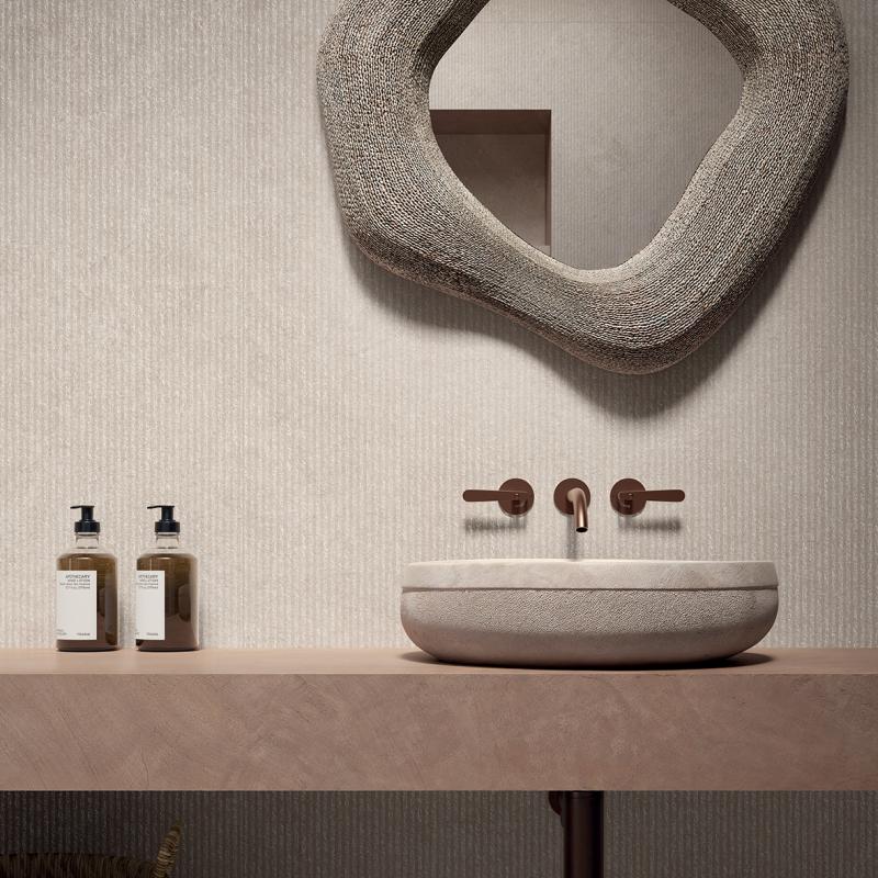 Flaviker Midi Cannellé Poudre 120x280 with Palette Bark 120x280 installation