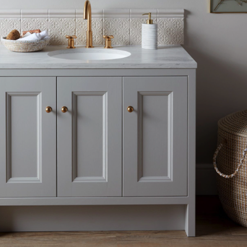Burbidge Tetbury Vanity Unit with Basin 3