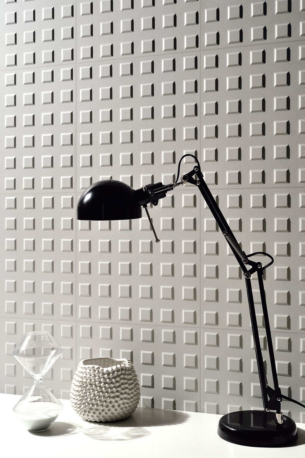 Fioranese Fio. Block Grigio 30.2x30.2 wall lifestyle