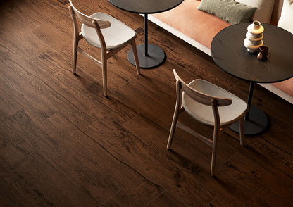 Fioranese Legnovivo Moro wood-effect lifestyle