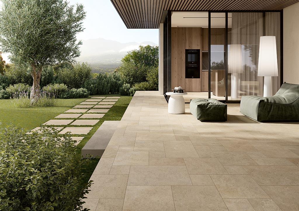 Fioranese Autentica Beige 20mm outdoor paving lifestyle