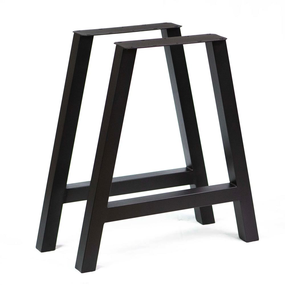 A Legs leg style for the liquid metal dining table