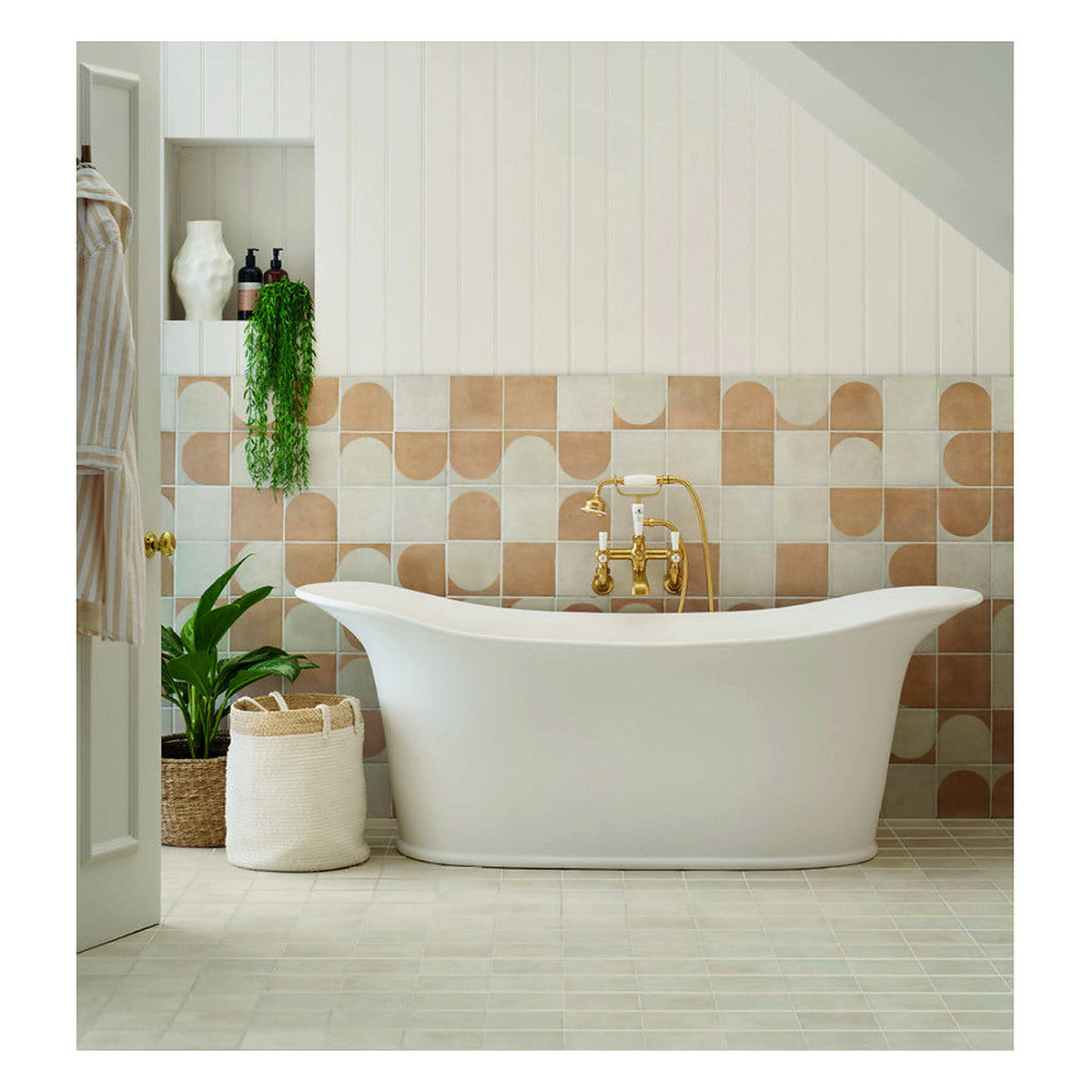 BC Designs Cian Wivenhoe Bath room set