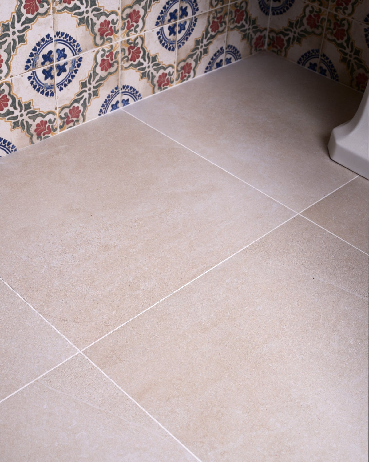 Ca’ Pietra Dorset Porcelain Beige — official gallery image 6