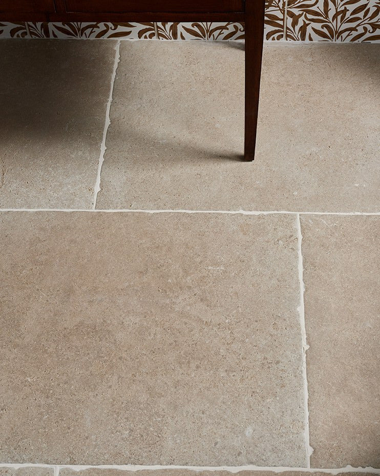 Ca’ Pietra Cotswold Porcelain Matt — official gallery image 3