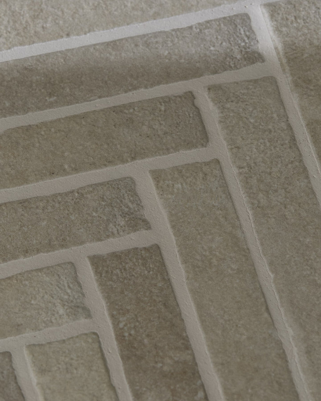 Ca’ Pietra Abbey Porcelain Parquet Blend — official gallery image 5