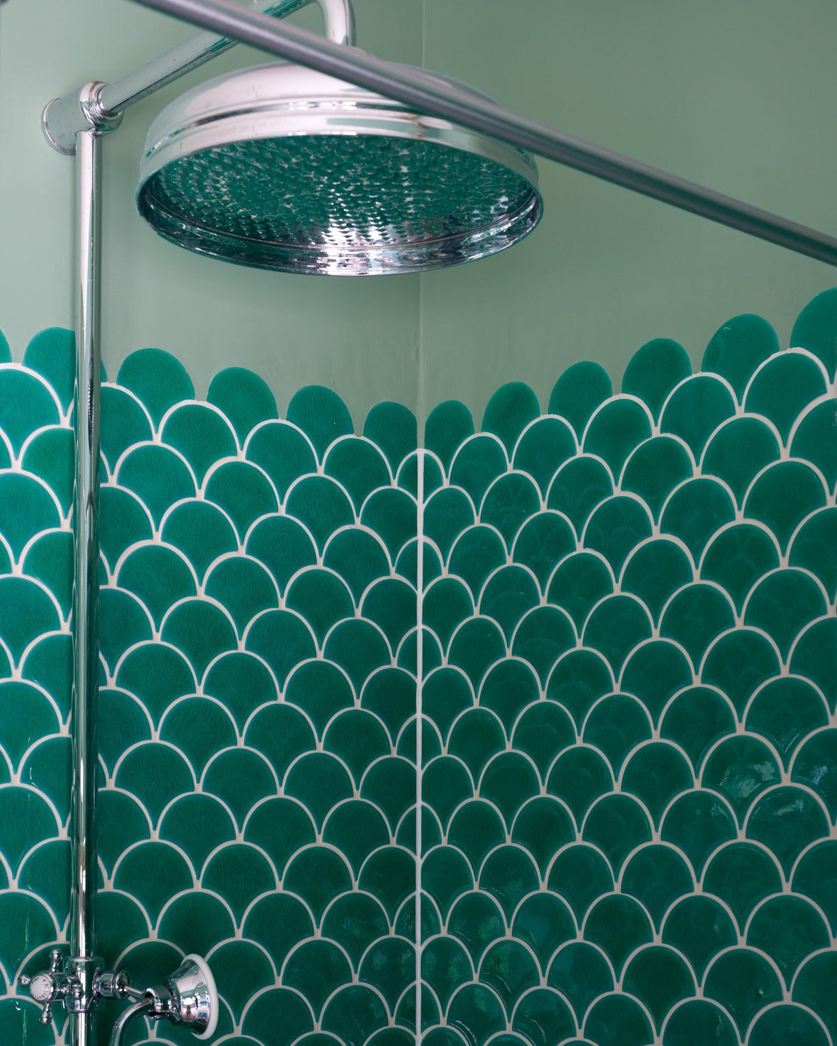 Ca’ Pietra Atlantis Porcelain Mosaic Emerald — official gallery image 1
