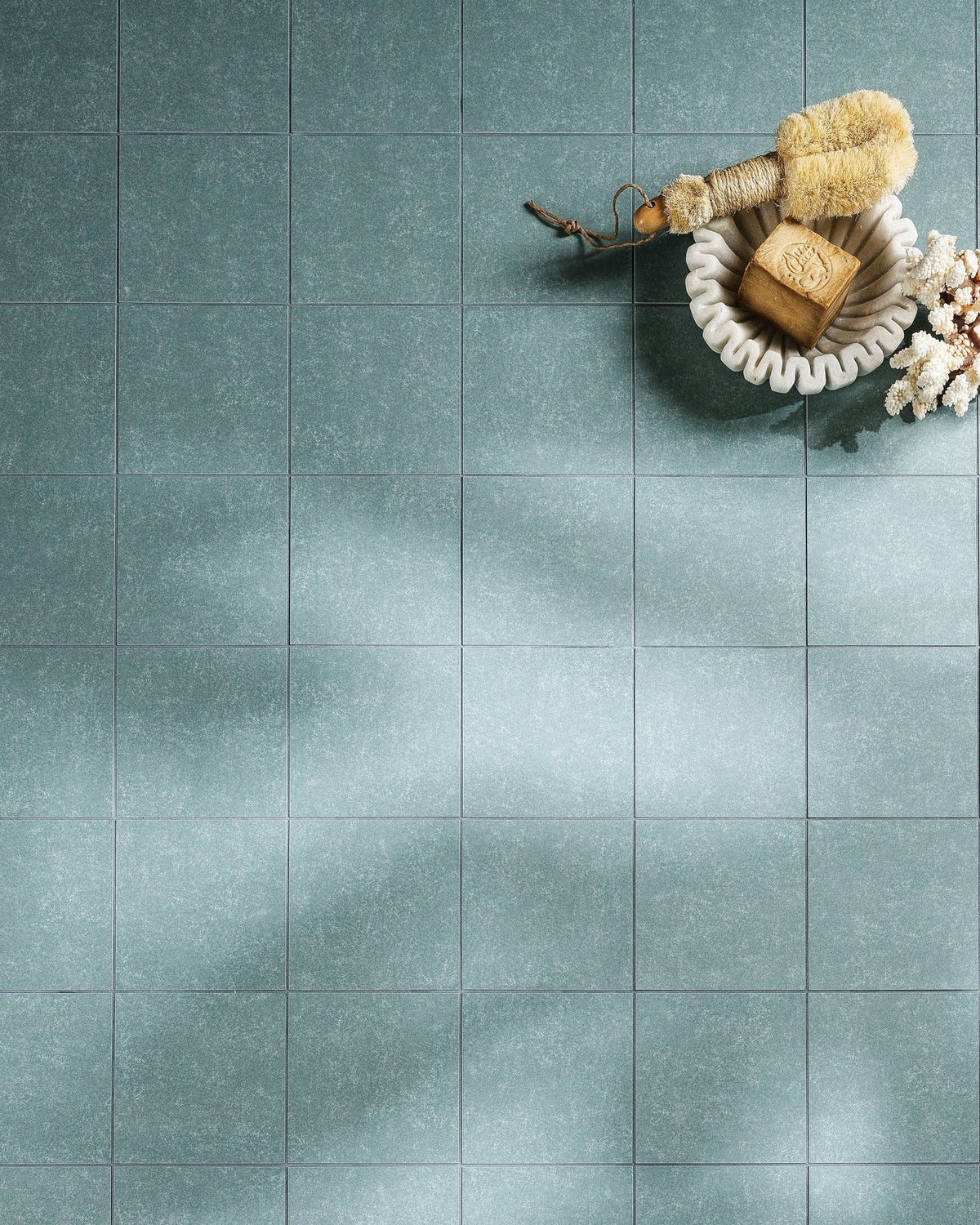Ca’ Pietra Aventuras Blue Field Porcelain — official gallery image 1