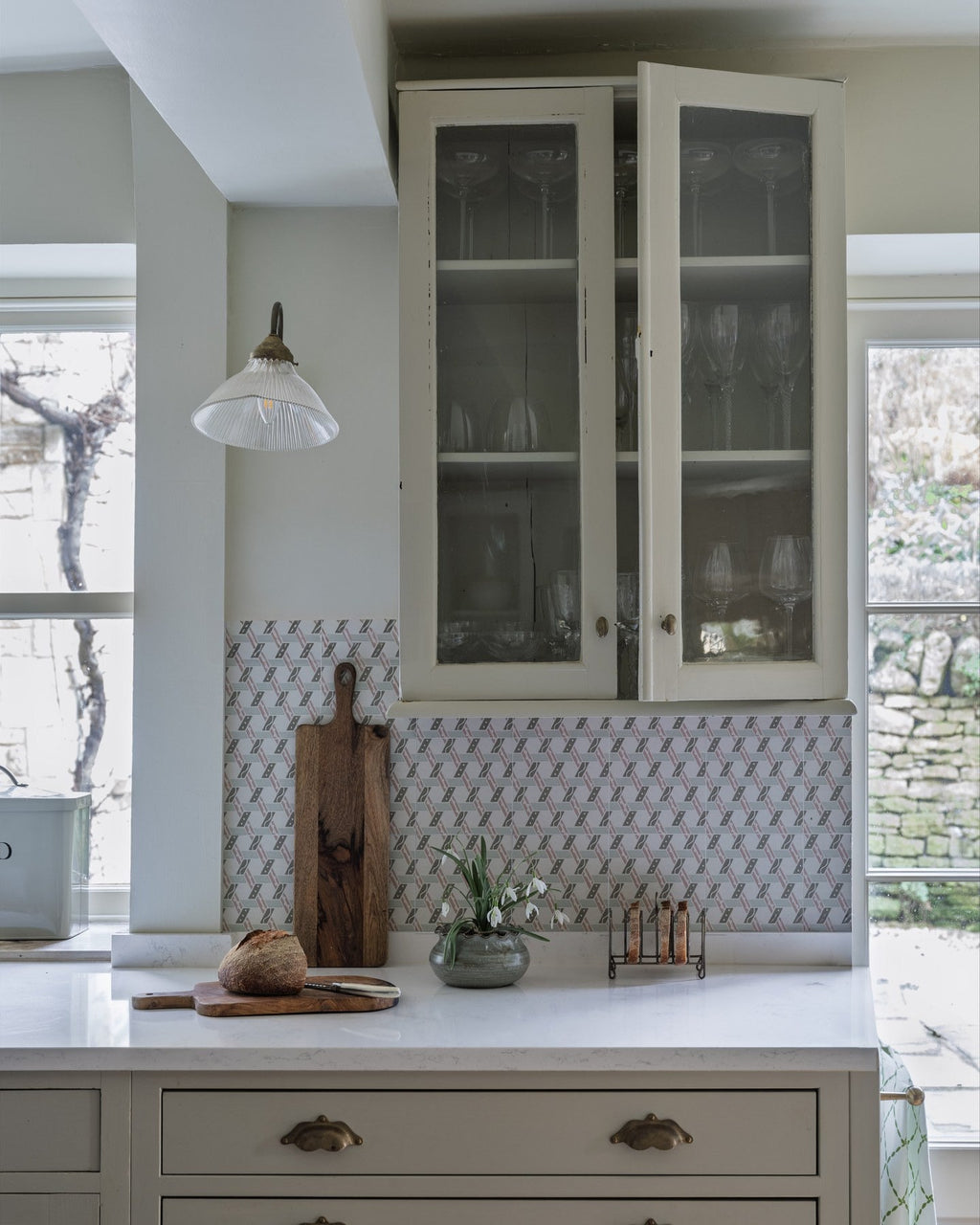 Ca’ Pietra Aventuras Malla Olive Porcelain — official gallery image 1