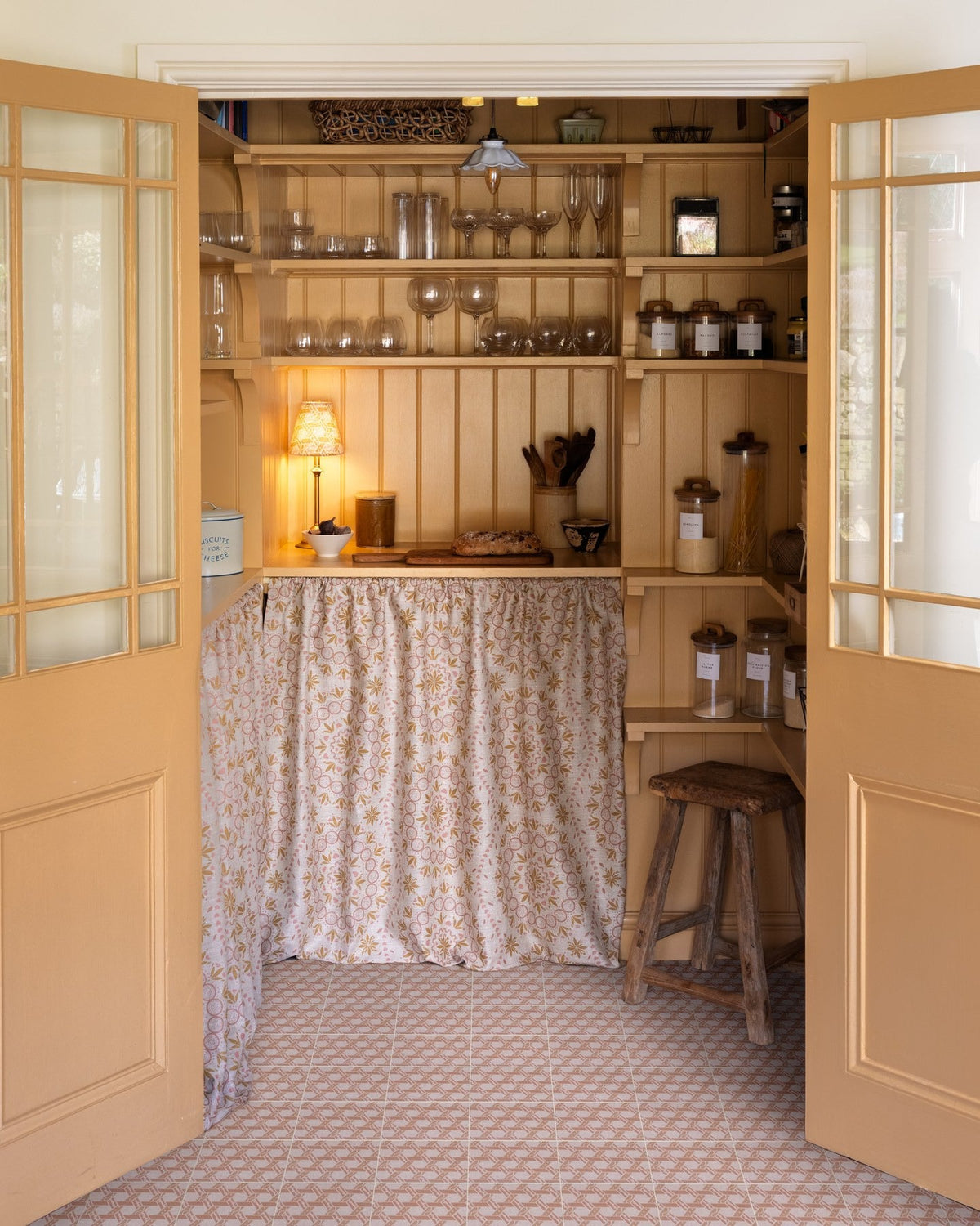 Ca’ Pietra Aventuras Malla Terracotta Porcelain — official gallery image 1
