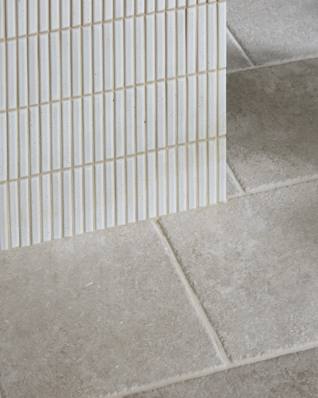 Ca’ Pietra Bamboo Porcelain Mosaic Vintage White — official gallery image 3