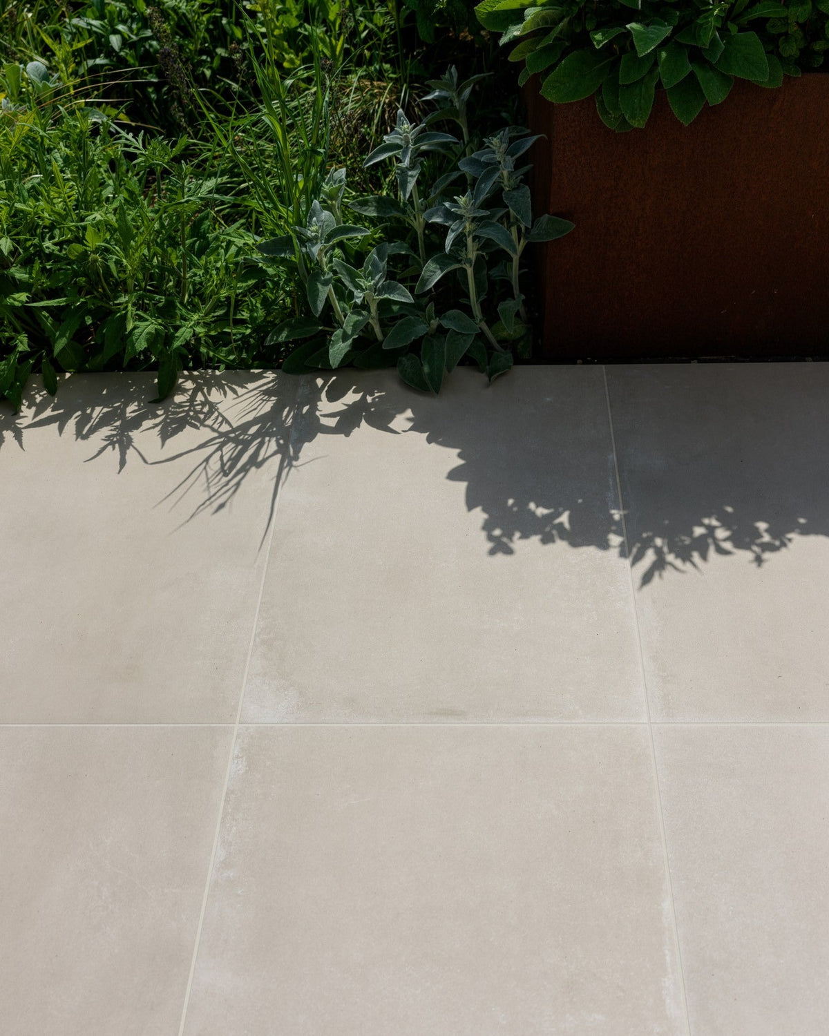Ca’ Pietra Béton Chic Porcelain Paving Textured — official gallery image 1