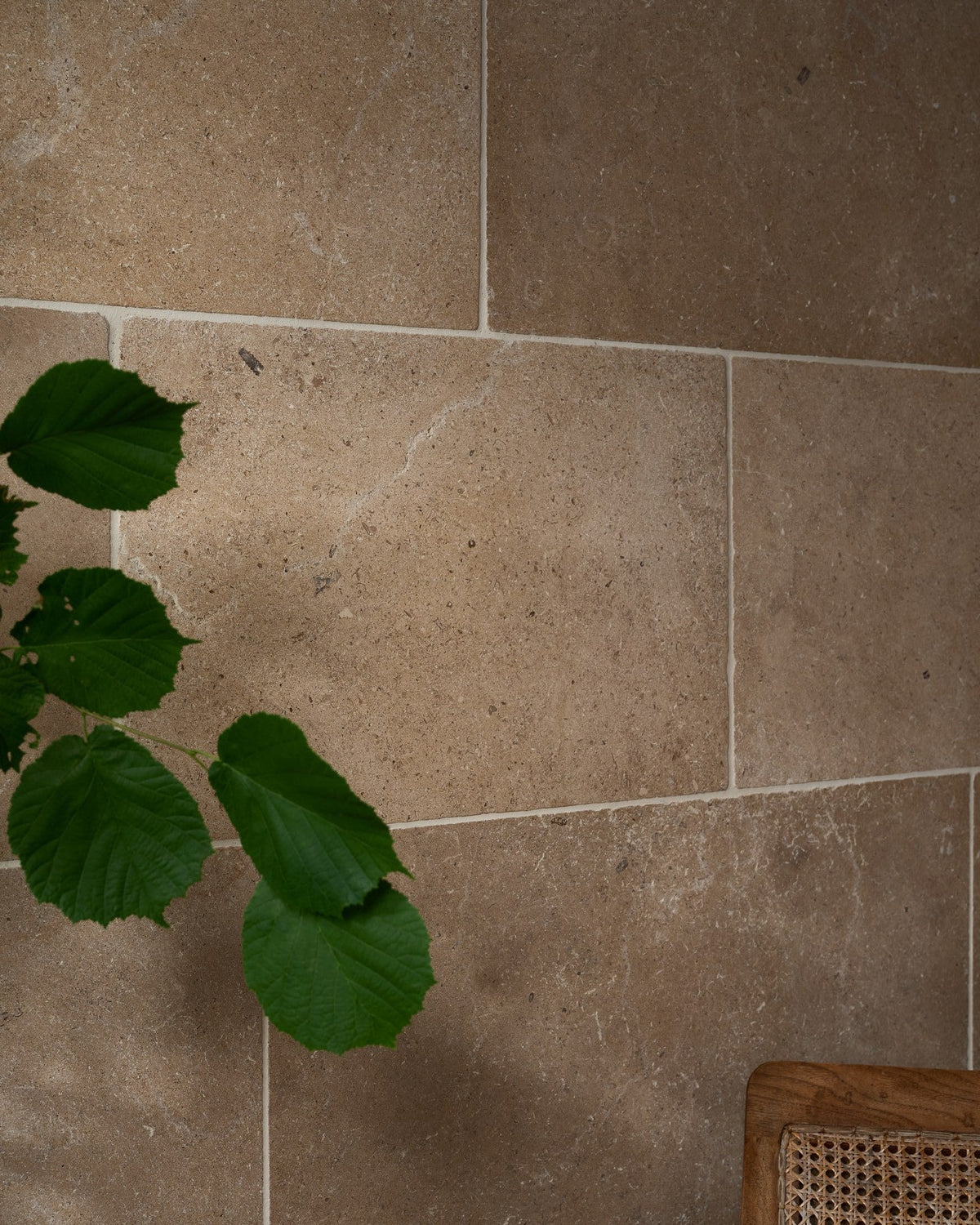 Ca’ Pietra Buscot Blend Limestone Tumbled Finish — official gallery image 4