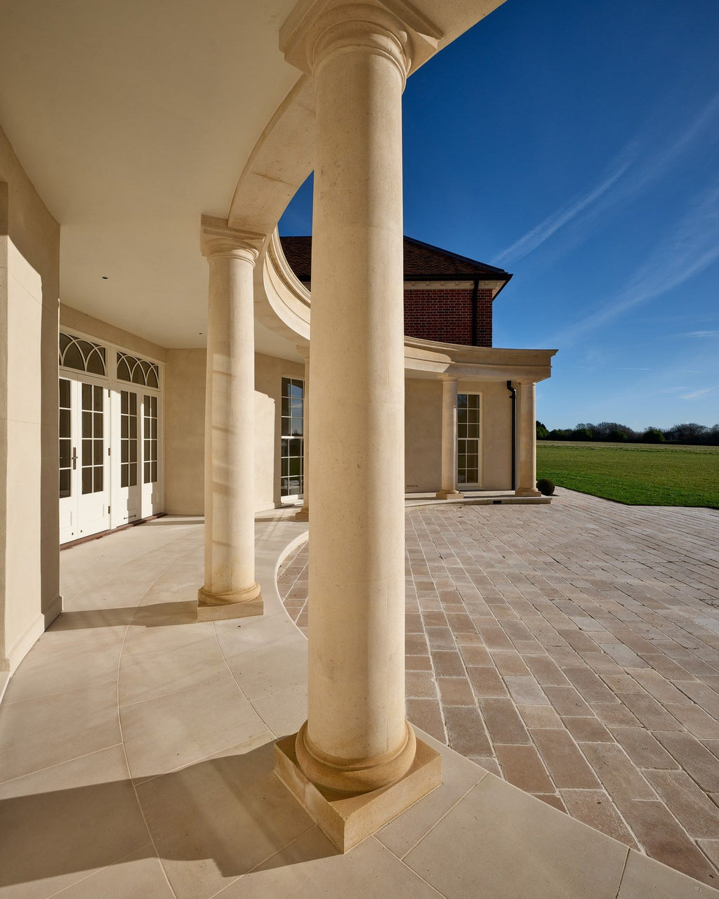 Ca’ Pietra Buscot Limestone Cobble Tumbled & Etched Finish — official gallery image 10