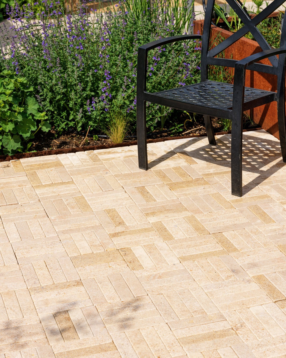 Ca’ Pietra Buscot Limestone Tumbled & Etched Klinkers — official gallery image 6