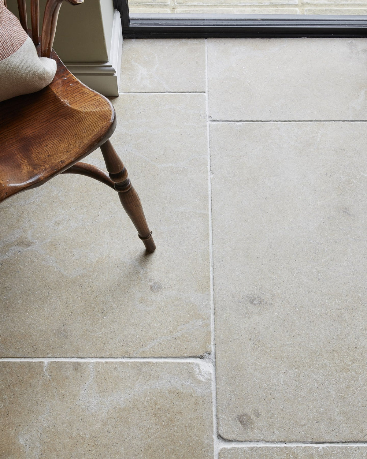 Ca’ Pietra Buscot Limestone Tumbled Finish — official gallery image 3