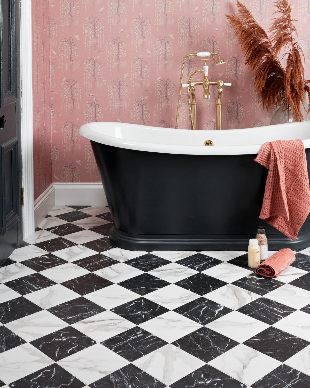 Ca’ Pietra Butler Porcelain Calacatta — official gallery image 5