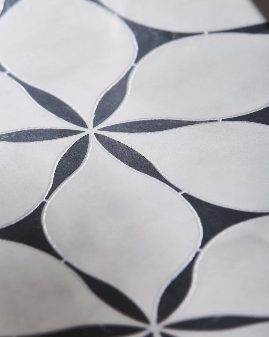 Ca’ Pietra Byzantine Porcelain Elysium Sculpted — official gallery image 5