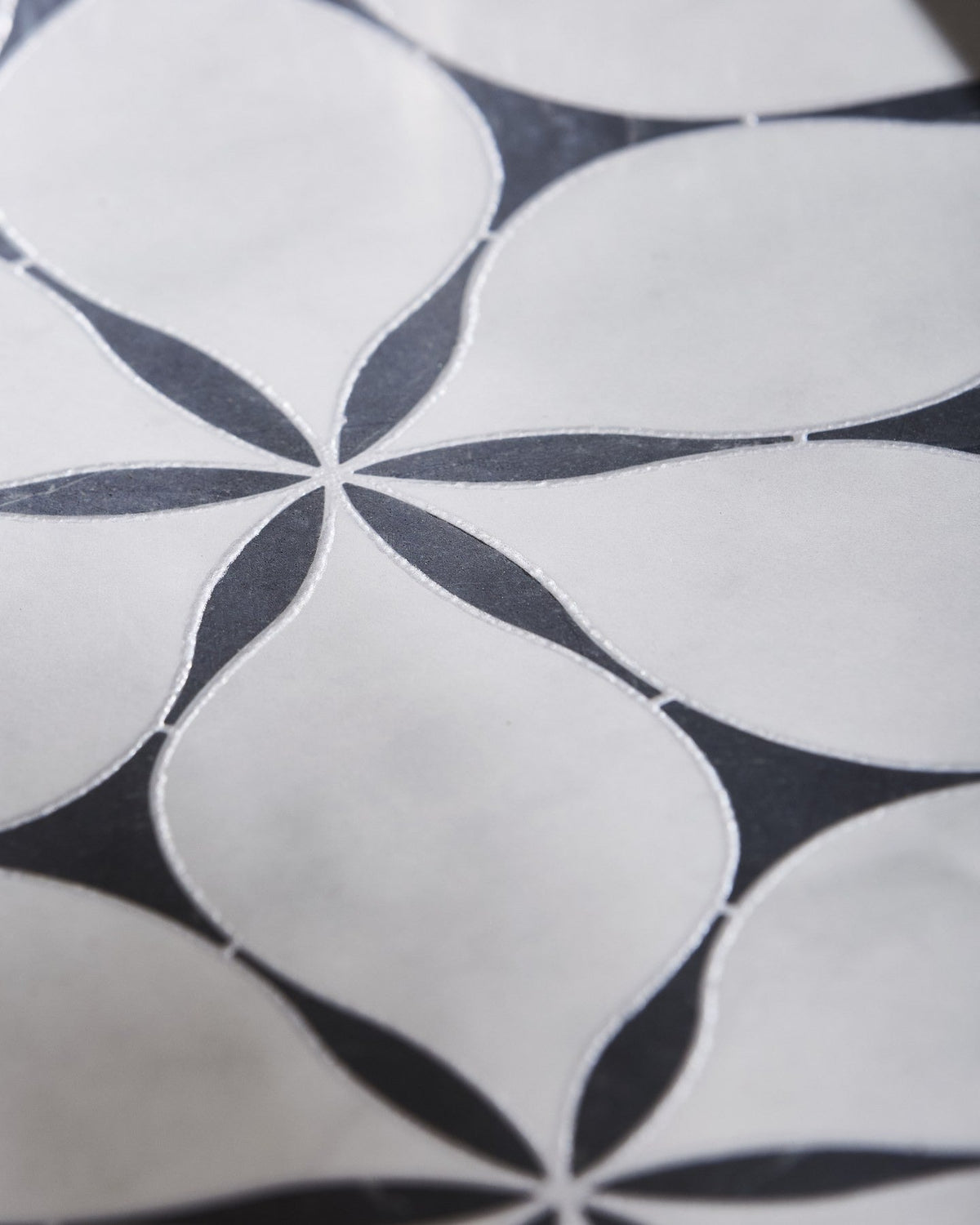 Ca’ Pietra Byzantine Porcelain Elysium Sculpted — official gallery image 5