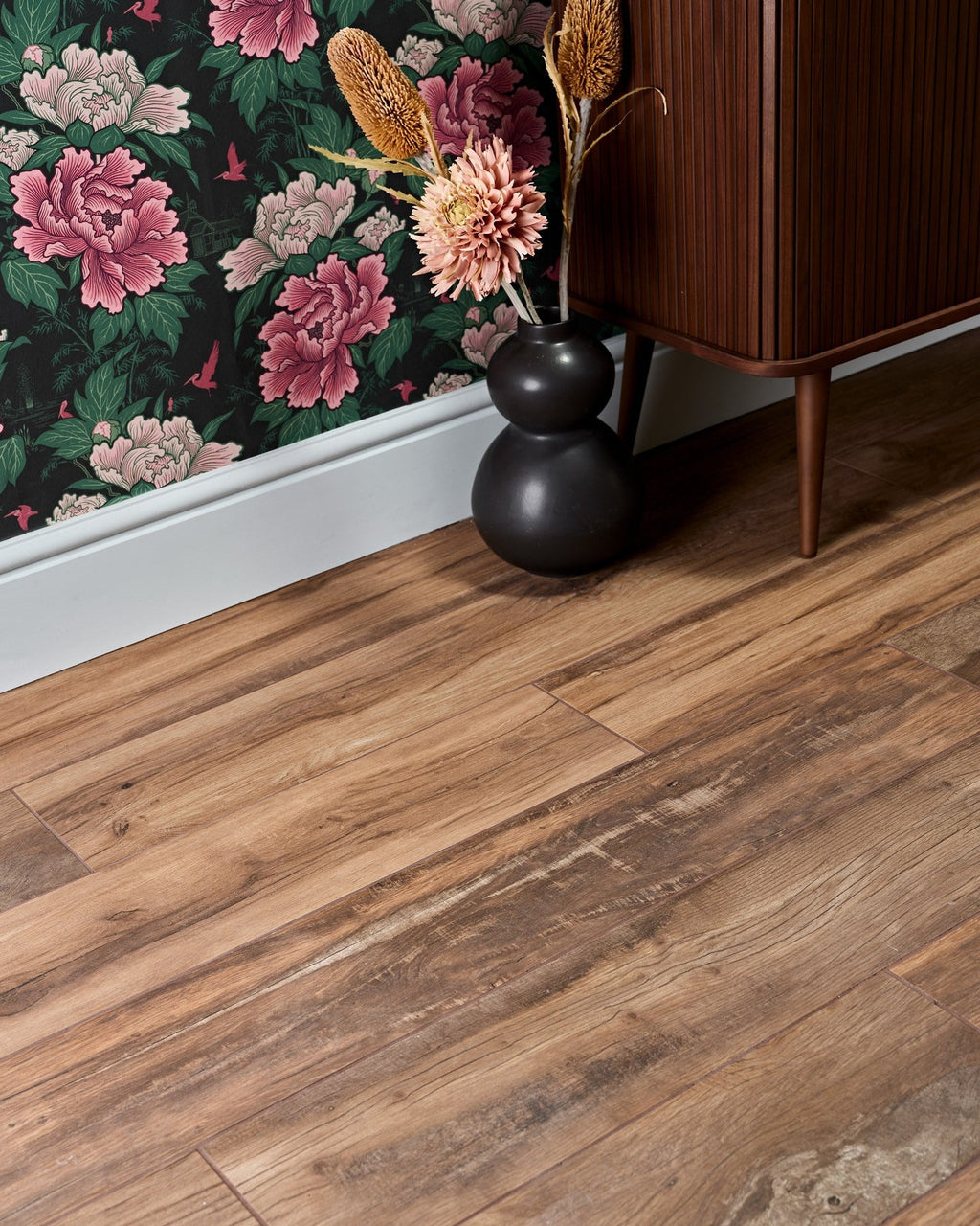Ca’ Pietra Carpenter Porcelain Rich — official gallery image 3