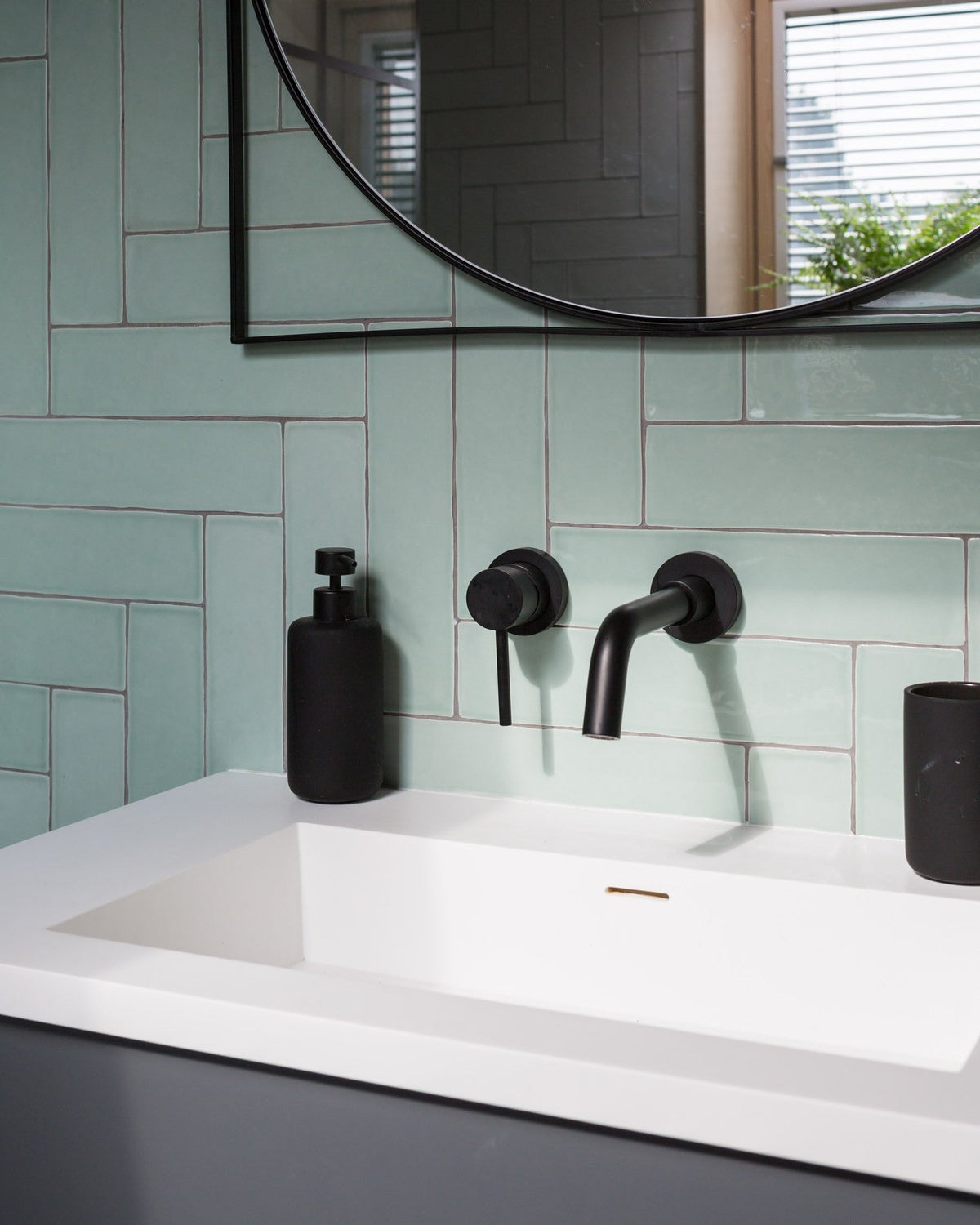 Ca’ Pietra Carter Ceramic Mint — official gallery image 1