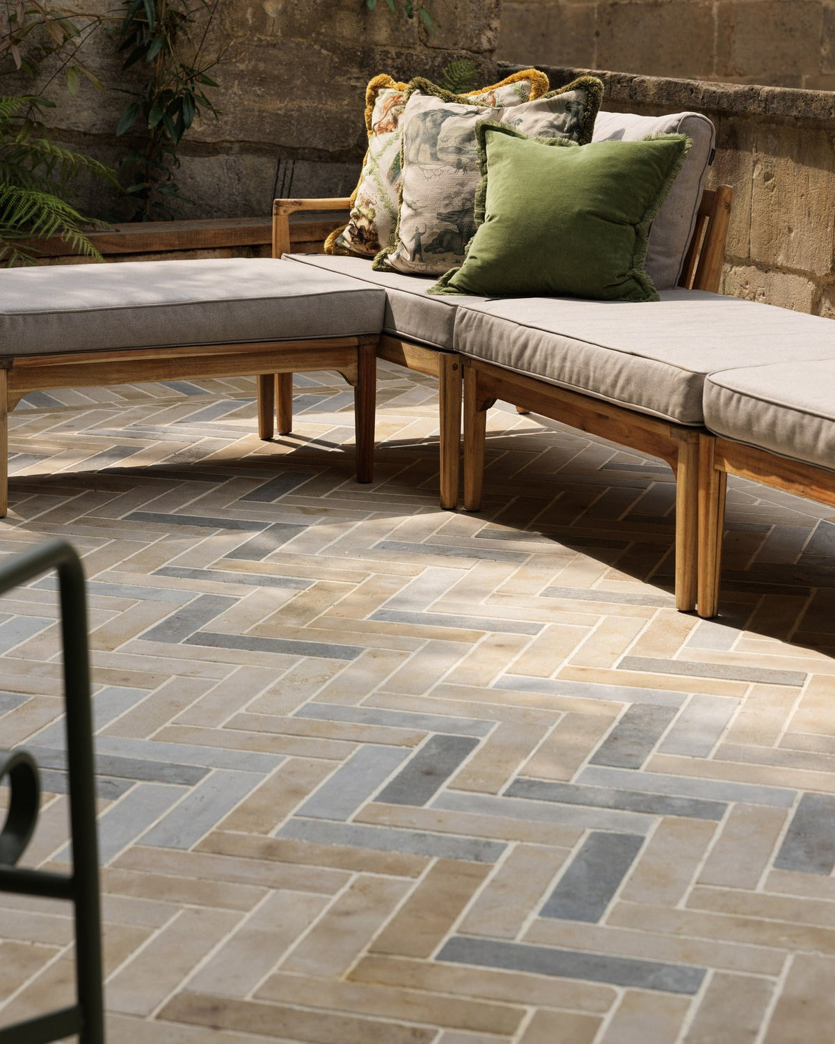 Ca’ Pietra Castilan Limestone Parquet Tumbled — official gallery image 3
