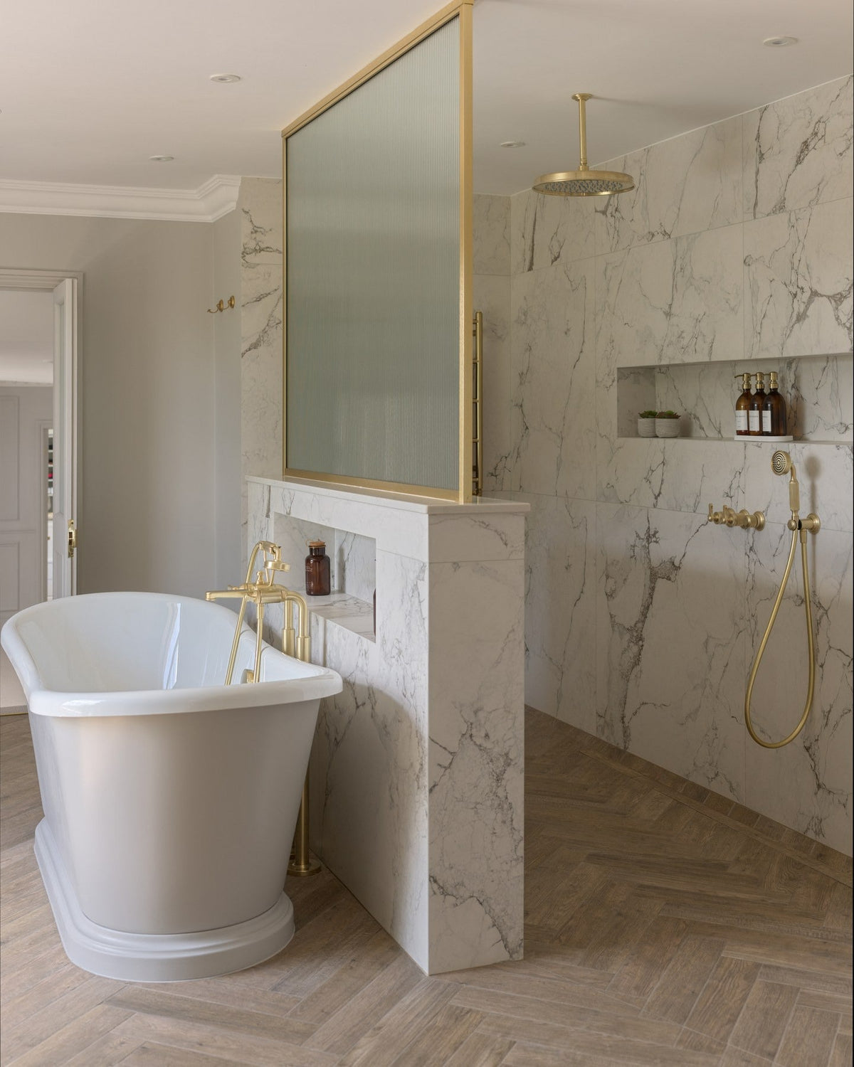 Ca’ Pietra Chatham Porcelain Walnut — official gallery image 7