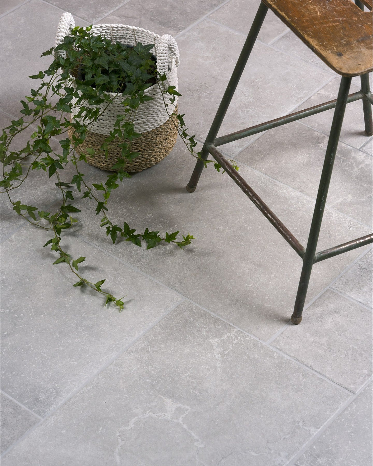 Ca’ Pietra Cotehele Porcelain Grey — official gallery image 2