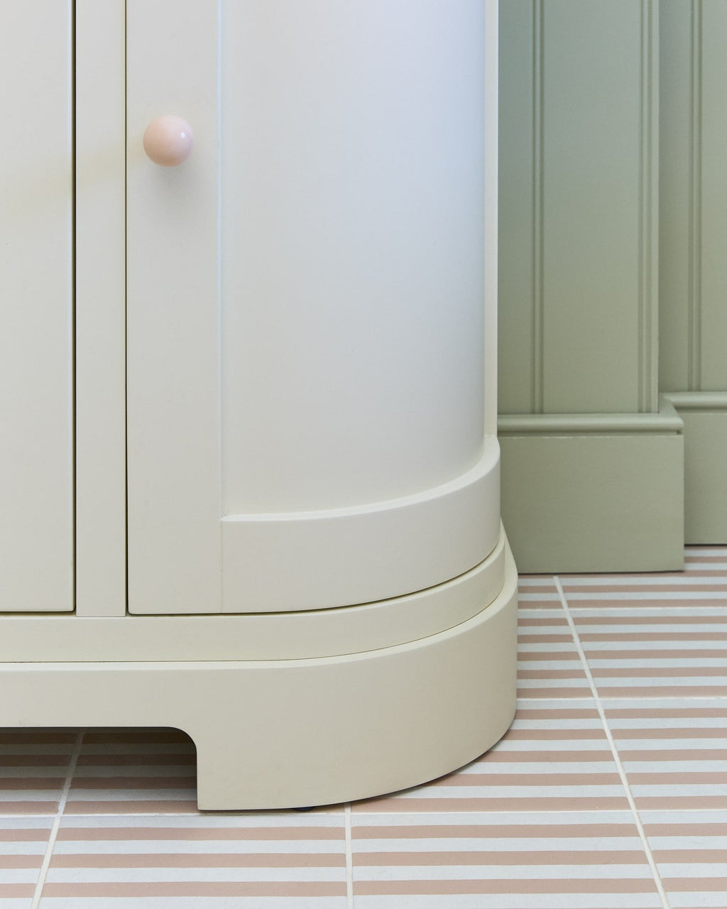 Ca’ Pietra Deck Chair Porcelain Rose — official gallery image 12