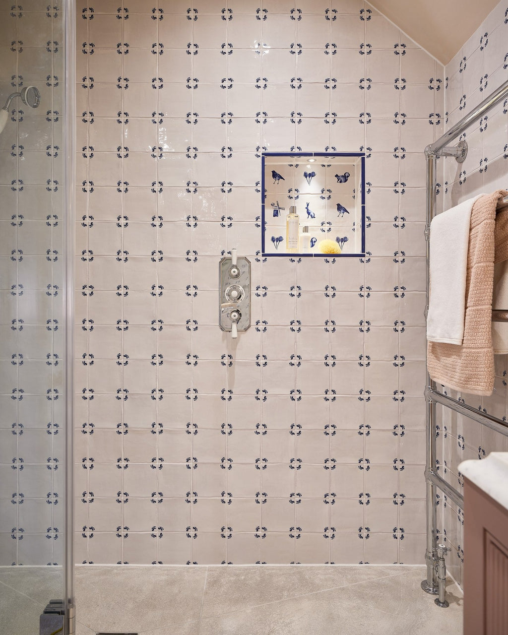 Ca’ Pietra Dyrham Dairy Ceramic Decor — official gallery image 5