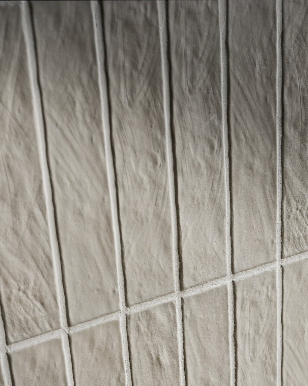 Ca’ Pietra Earthenware Porcelain Linen — official gallery image 1