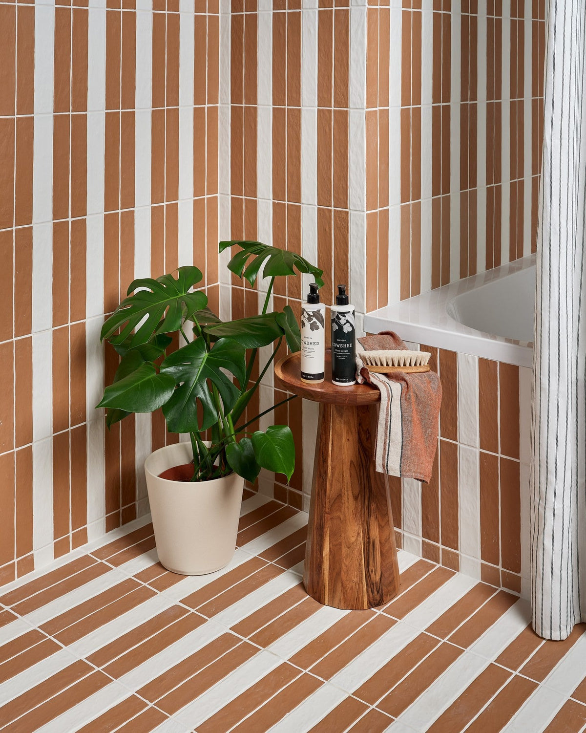 Ca’ Pietra Earthenware Porcelain Red Clay — official gallery image 2