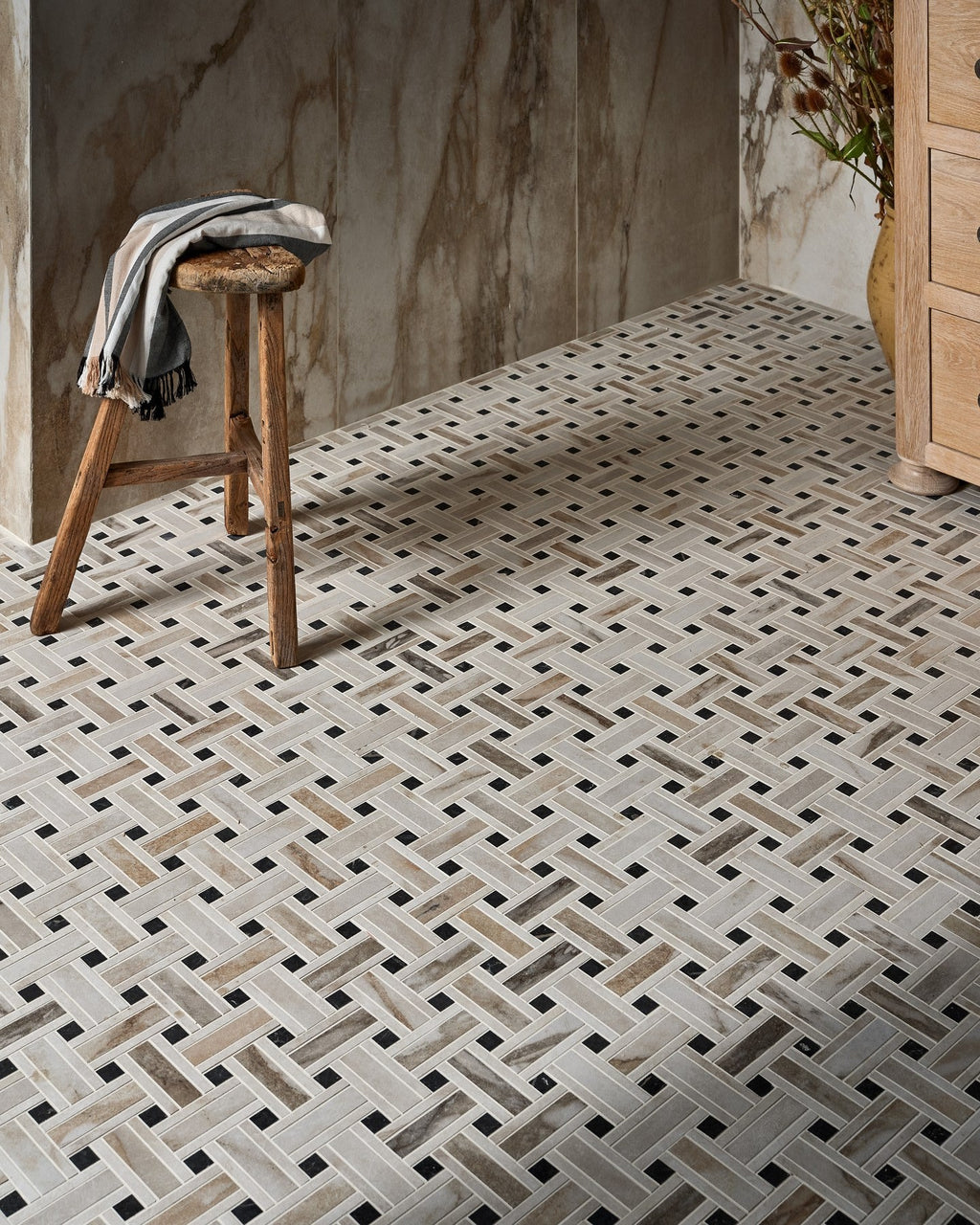 Ca’ Pietra East Village Porcelain Basketweave Mosaic Oro — official gallery image 2