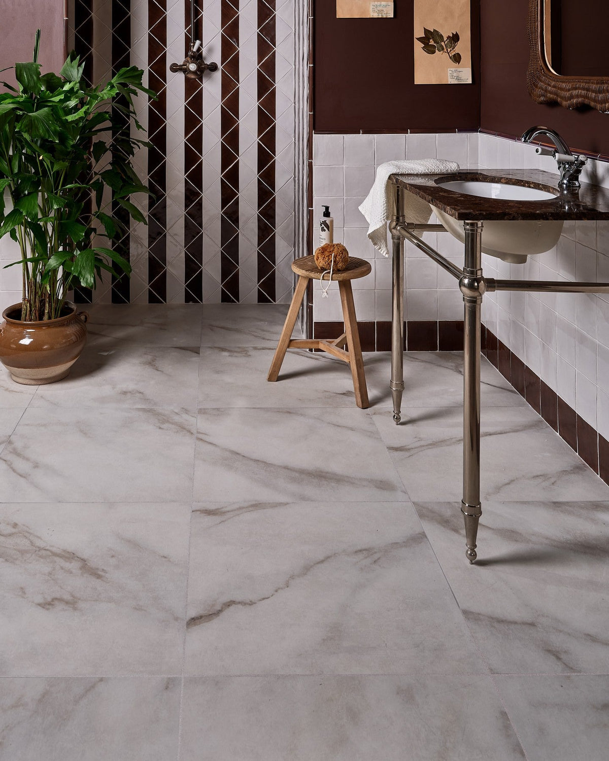 Ca’ Pietra East Village Porcelain Bianco — official gallery image 5