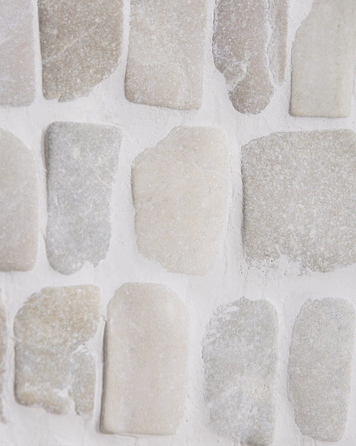 Ca’ Pietra Enso Cobble Mosaic Strip Chalk — official gallery image 4