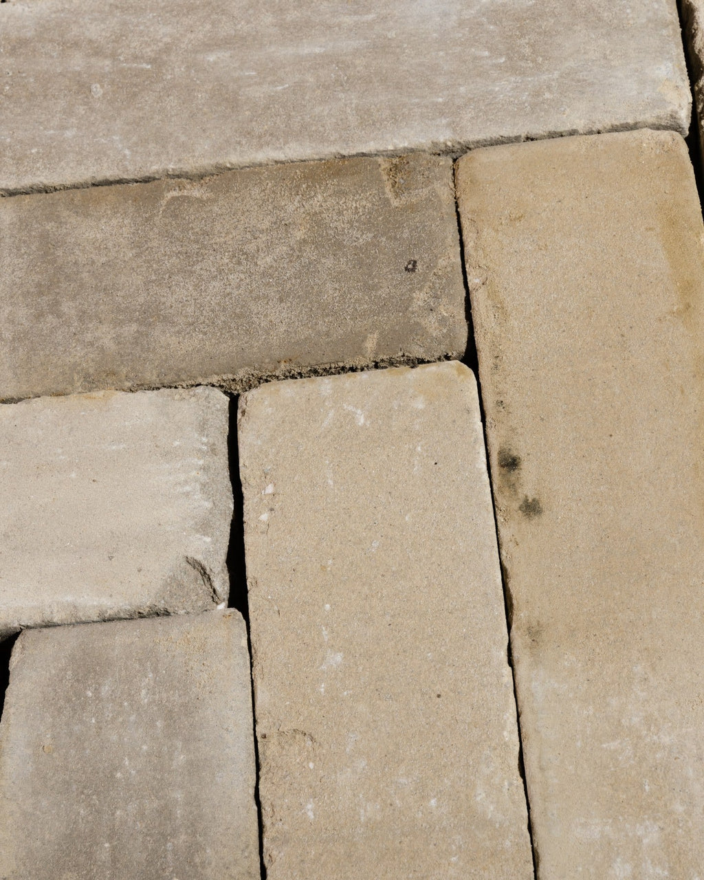 Ca’ Pietra Flanders Buff Tumbled Clay Pavers — official gallery image 7