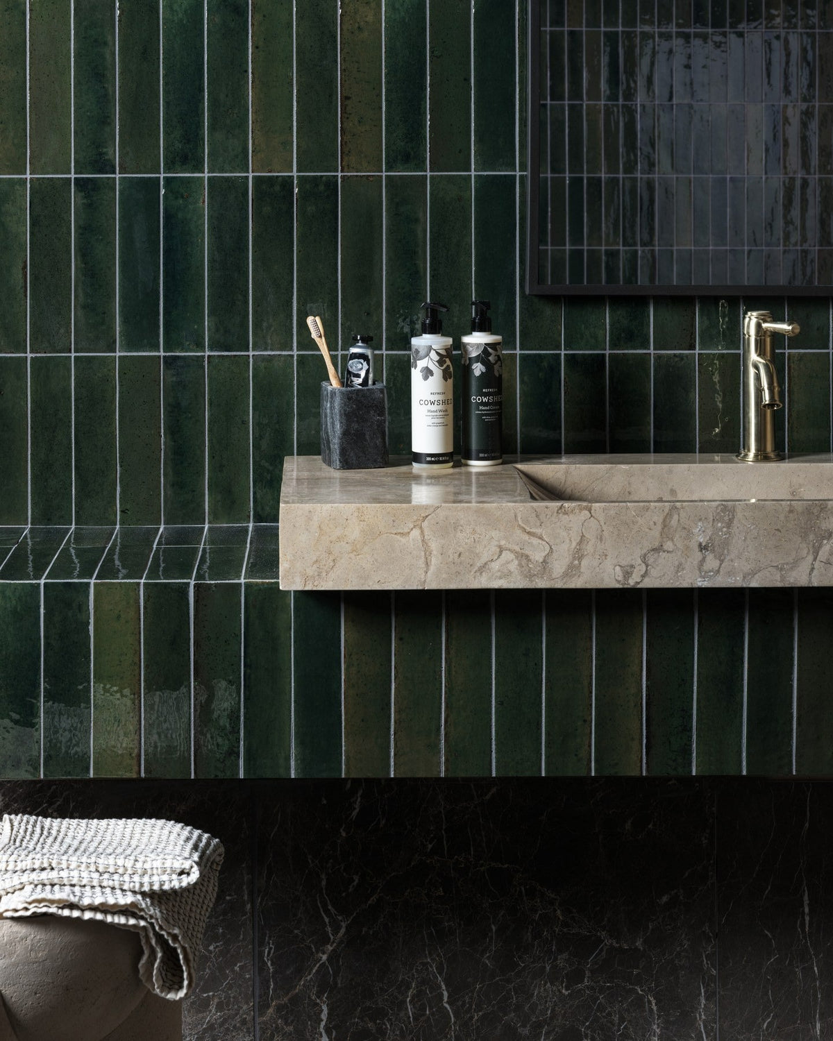 Ca’ Pietra Foundry Novo Porcelain Alligator Green — official gallery image 1
