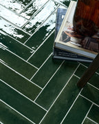 Ca’ Pietra Foundry Novo Porcelain Irish Green — official gallery image 7