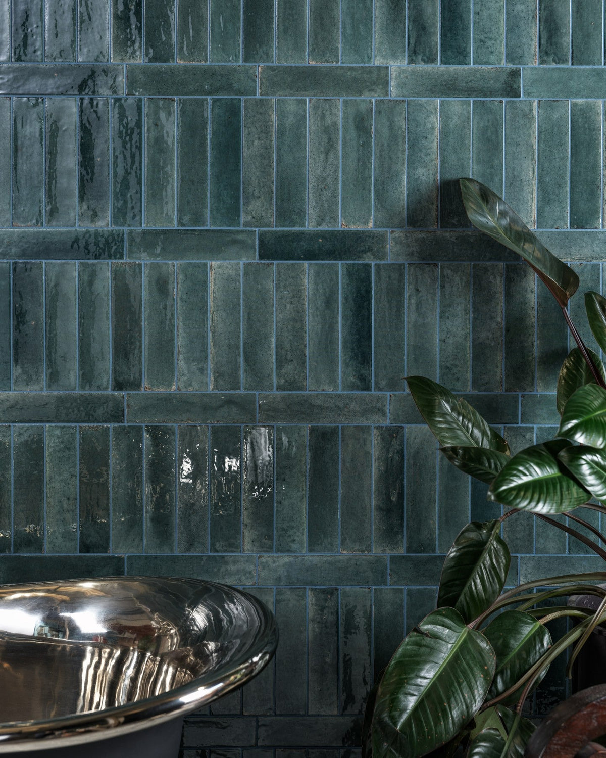 Ca’ Pietra Foundry Novo Porcelain Navy — official gallery image 5