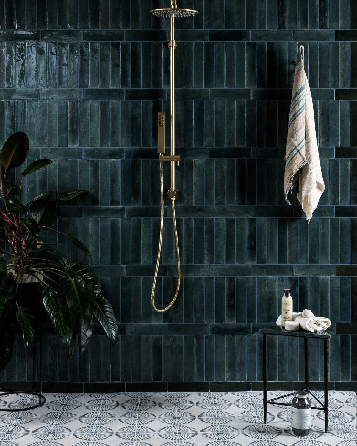 Ca’ Pietra Foundry Novo Porcelain Navy — official gallery image 4