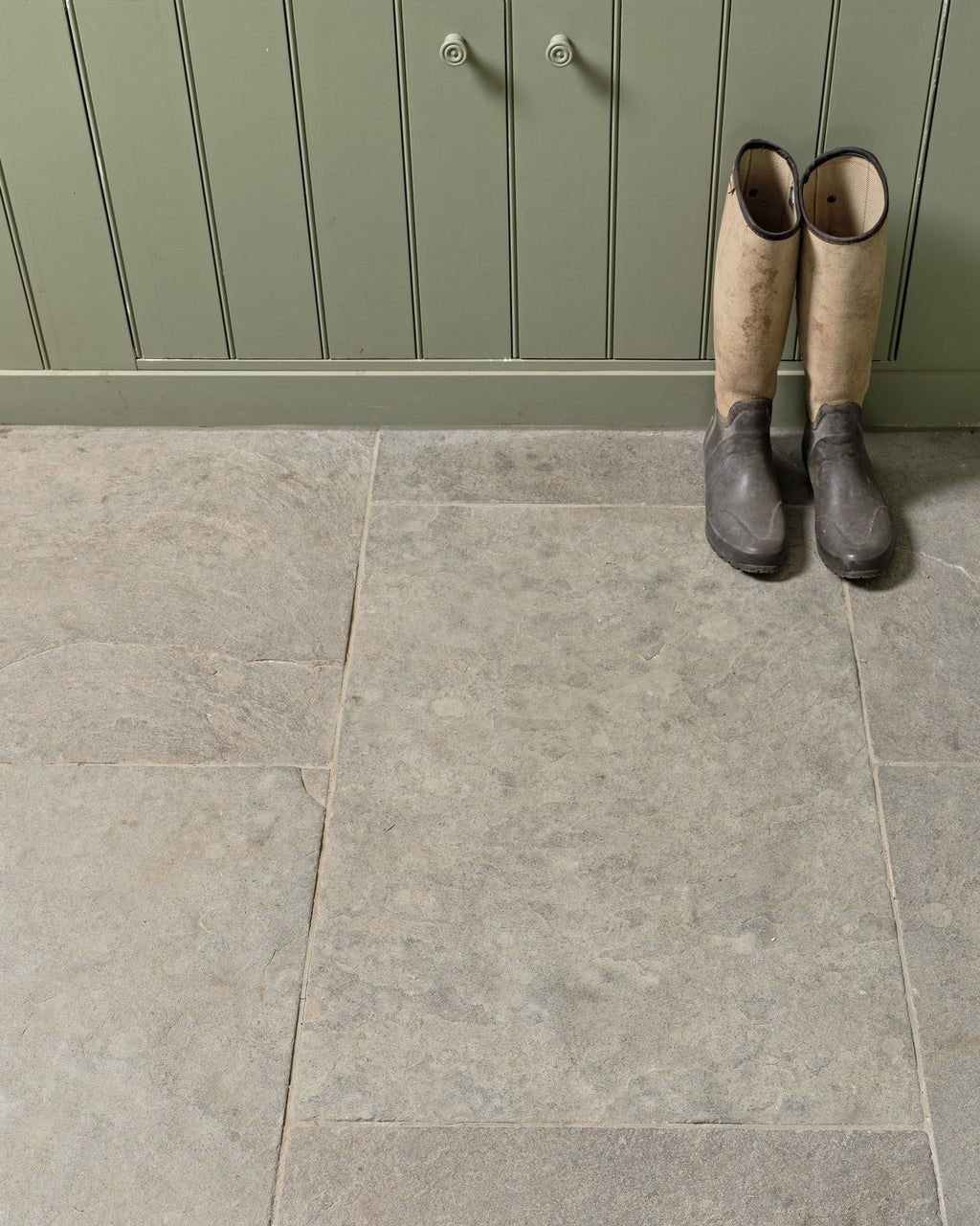 Ca’ Pietra Galway Limestone Seasoned Finish — official gallery image 4