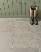 Ca’ Pietra Galway Limestone Seasoned Finish — official gallery image 4