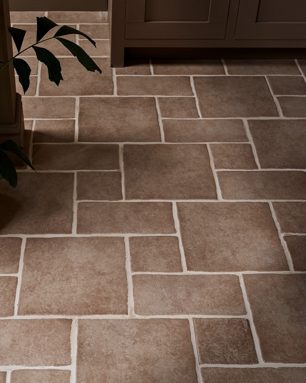 Ca’ Pietra Hacienda Porcelain Chalk — official gallery image 4