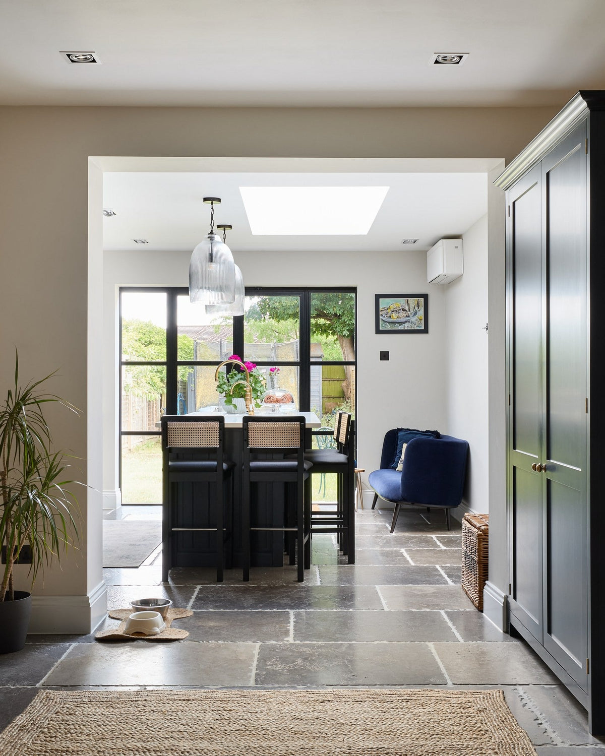 Ca’ Pietra Hazlebury Limestone Seasoned Finish — official gallery image 3