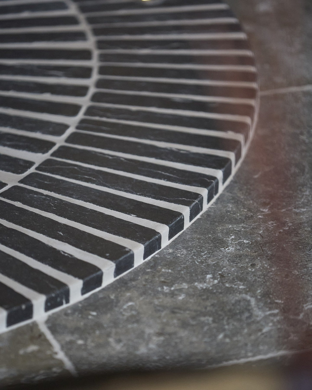 Ca’ Pietra Hazlebury Limestone Tumbled & Etched Klinkers — official gallery image 15