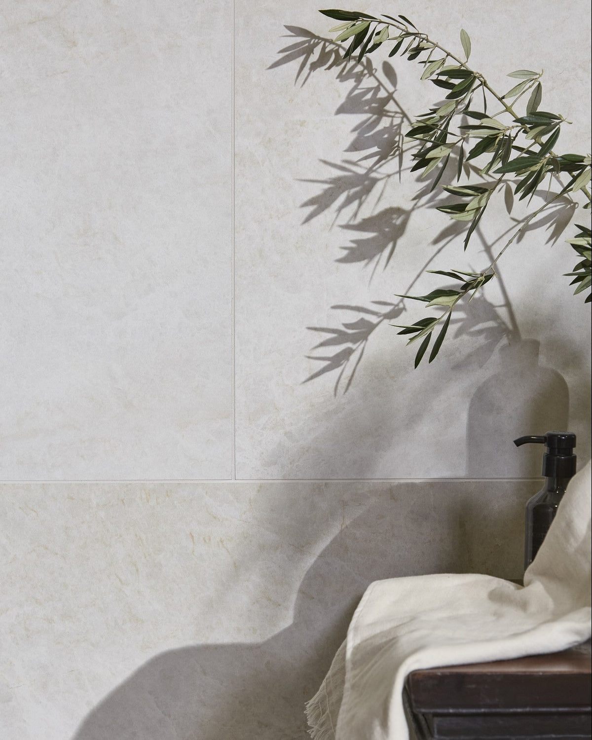 Ca’ Pietra Hoxton Porcelain Linen Matt — official gallery image 5